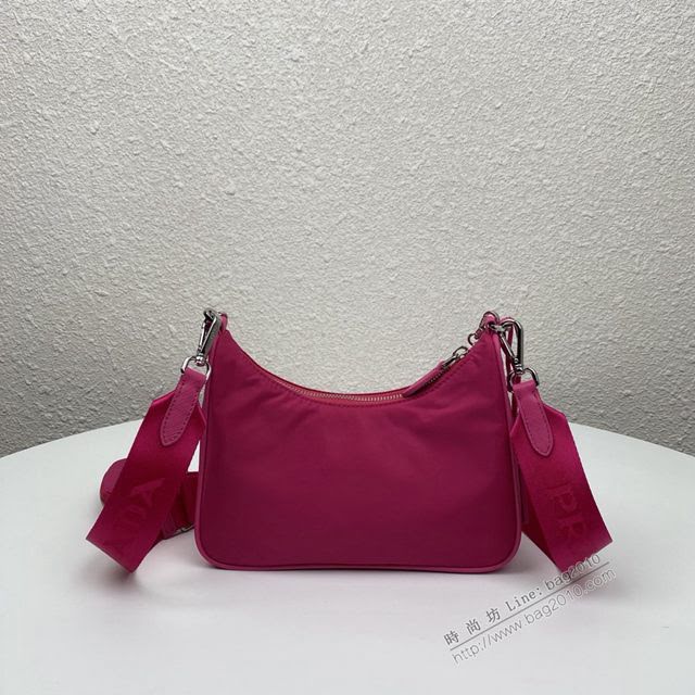 prada女包 普拉達2020新款nylon Hobo手拎包 時尚百搭 prada腋下包 1BH204 Prada單肩斜挎包  pyd2387